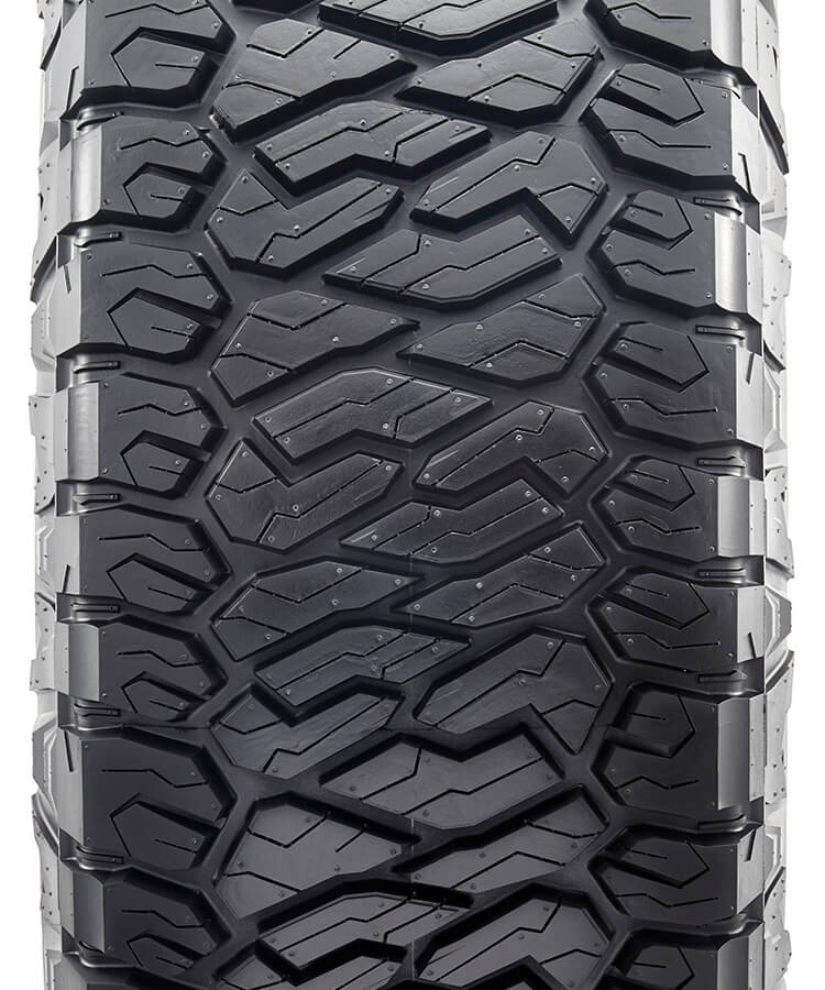Maxxis AT811 Razr 285/65 R18 125/122S (10PR) купить в KOLOBOX